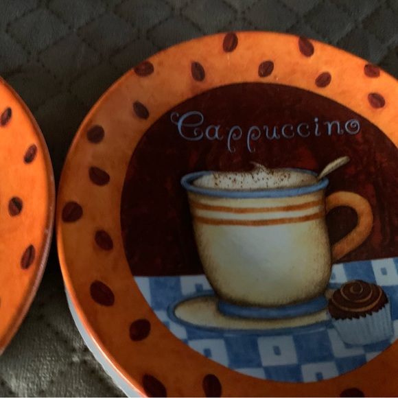 Plates - Picture 4 of 5